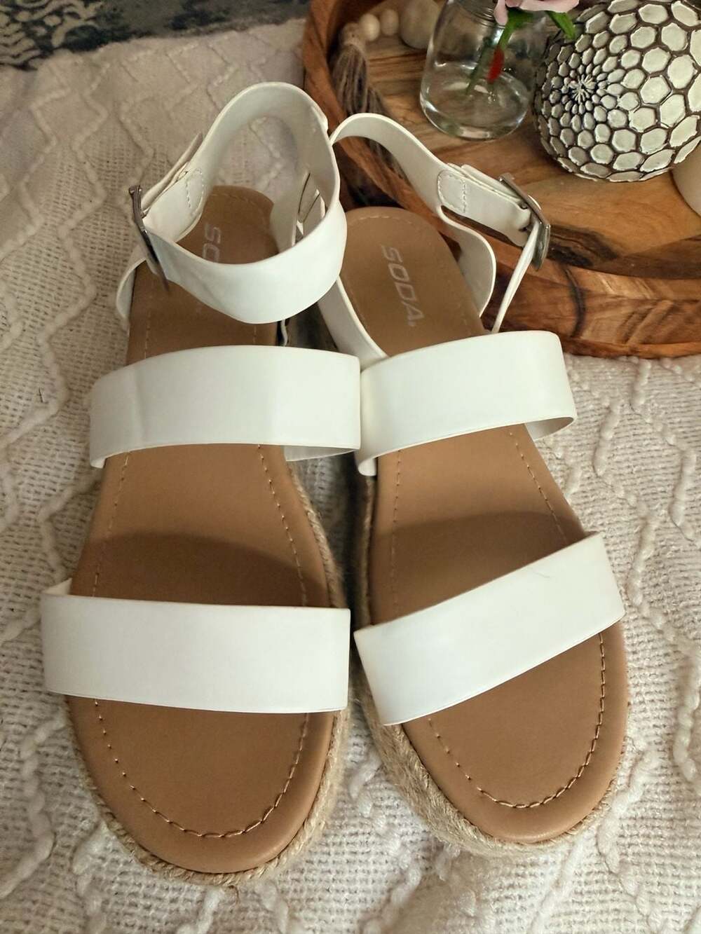 Soda Platform Espadrille Sandals Size 10 White Ankle Strap Wedge